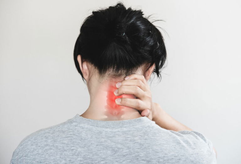 5 reasons for neck pain